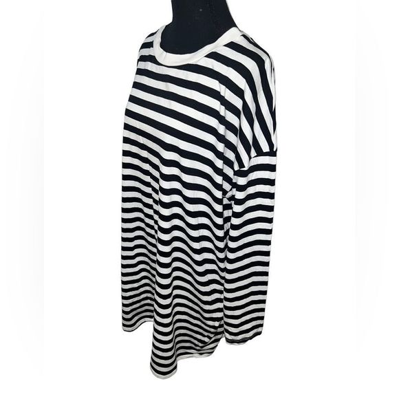 H&M Black and White Striped Midi Dress - Picture 2 of 5